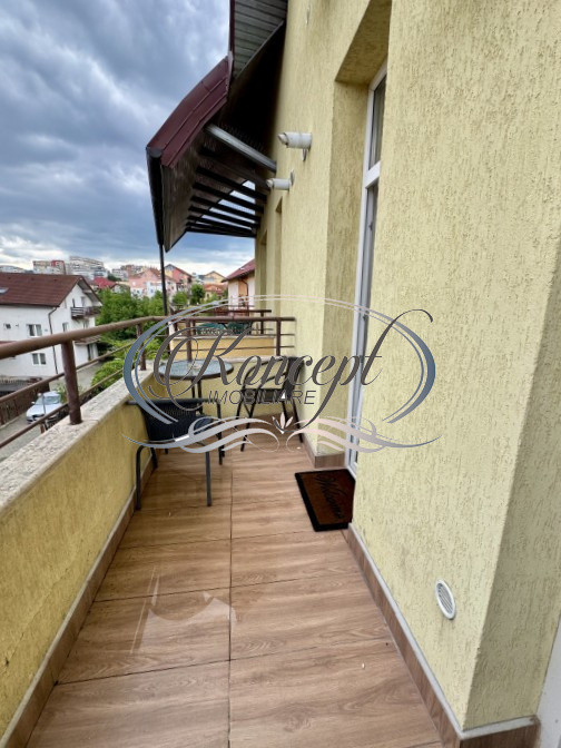 3 camere cu terasa, Zorilor