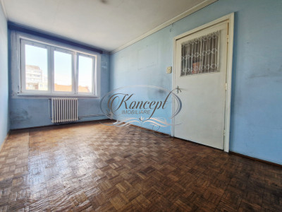 2 camere decomandate, Centru