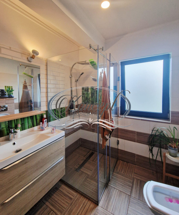 Duplex deosebit la cheie in Dambul Rotund