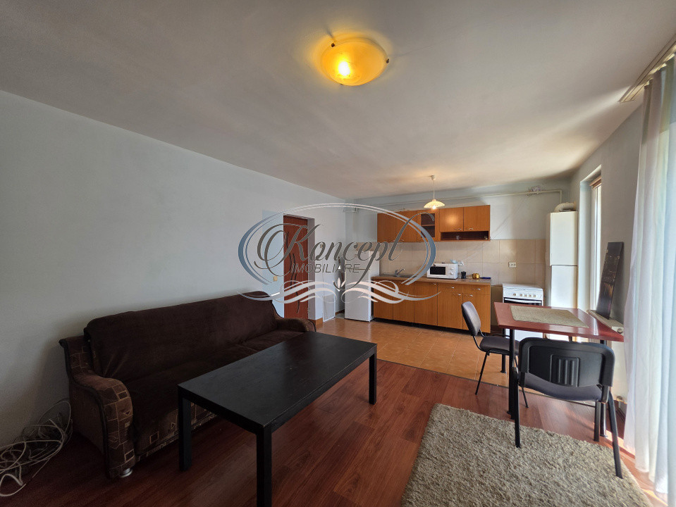 Apartament cu parcare, Eroilor, Floresti
