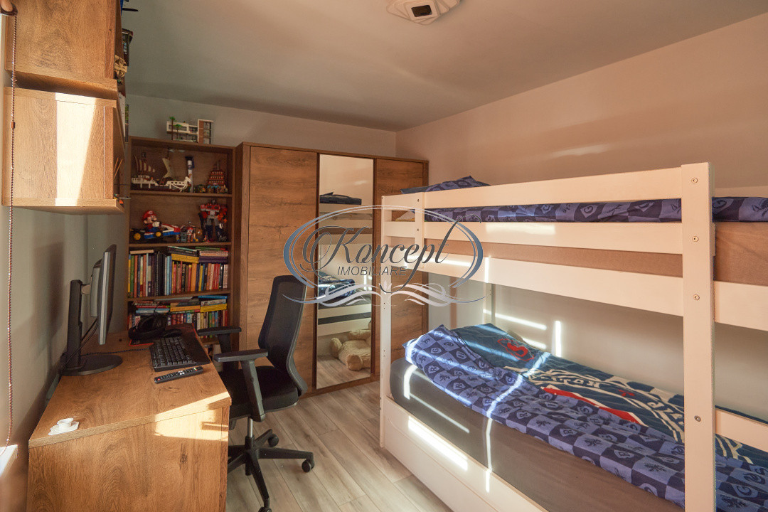 Casa in triplex, 120 mp utili, renovata total, Cuza Voda Floresti