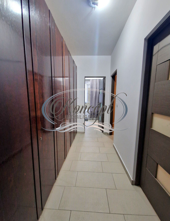 Sopor, 3 camere cu balcon si parcare