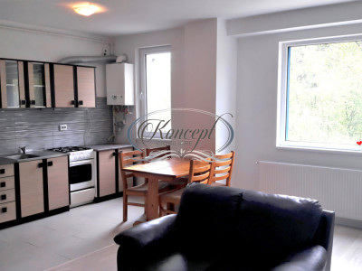 Sopor, 3 camere cu balcon si parcare
