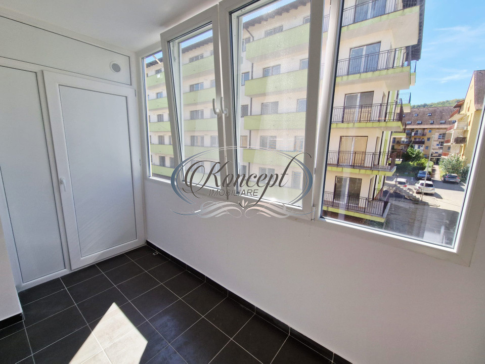 Apartament cu 3 camere situat in Floresti