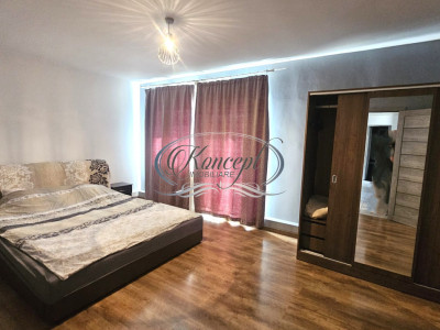 Apartament cu 3 camere decomandate, zona Iulius Mall