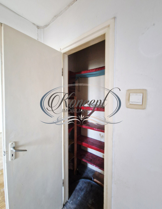 2 camere decomandate, Centru