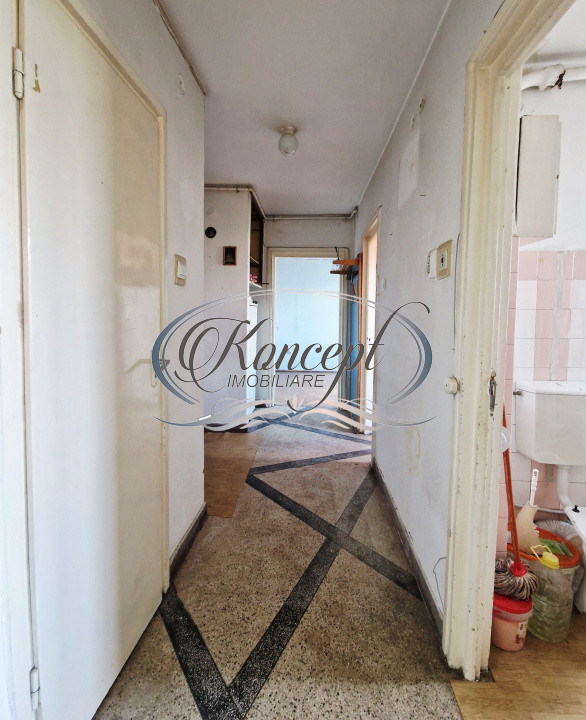 2 camere decomandate, Centru