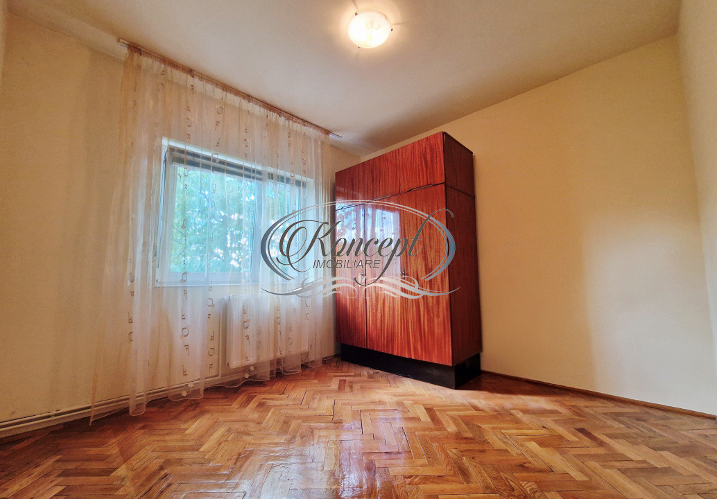 Apartament 3 camere in Manastur, decomandat