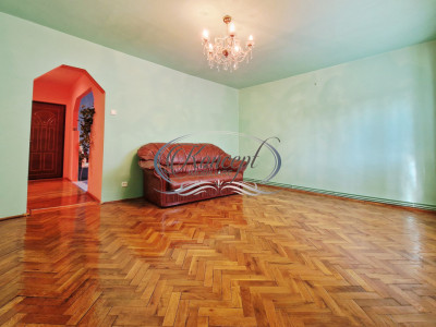 Apartament 3 camere in Manastur, decomandat