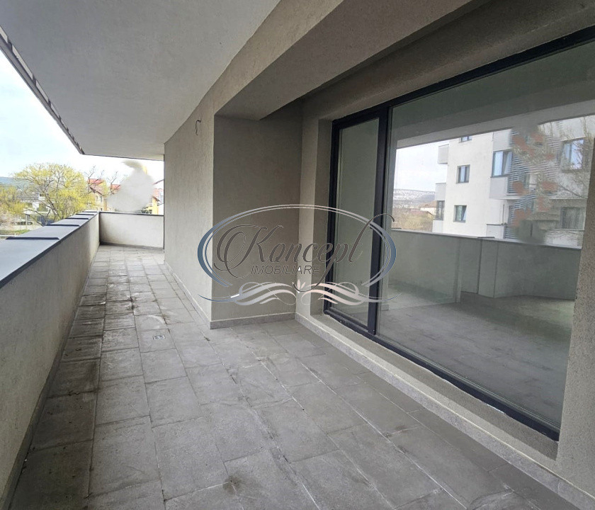 Apartament cu 3 camere si terasa, strada Dunarii