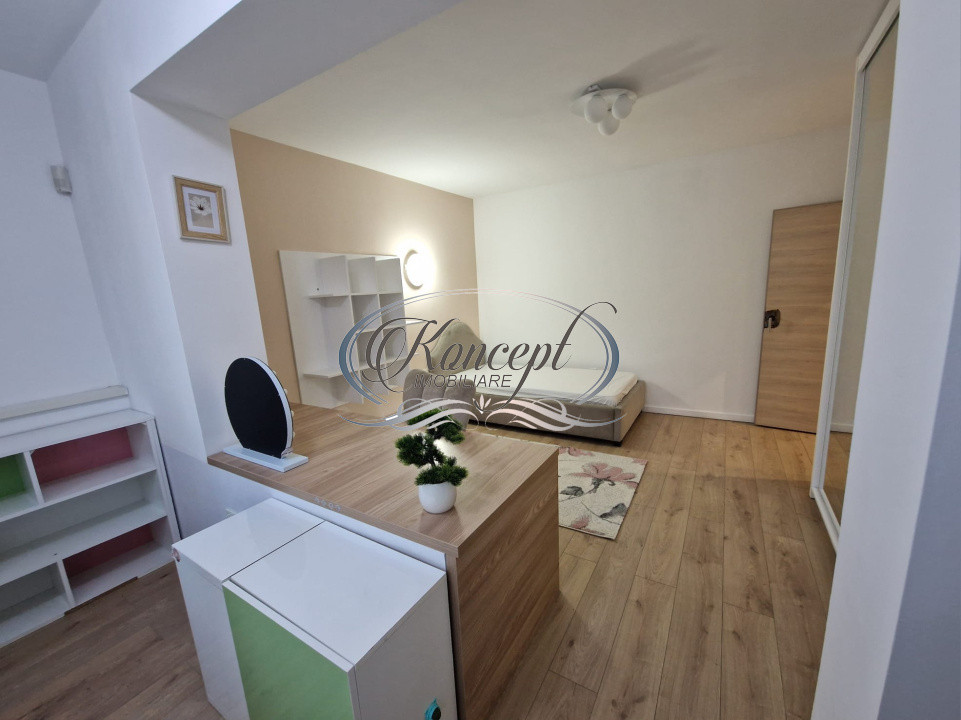 Apartament deosebit, 5 camere, Plopilor