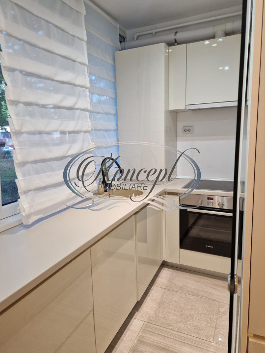 Apartament deosebit, 5 camere, Plopilor