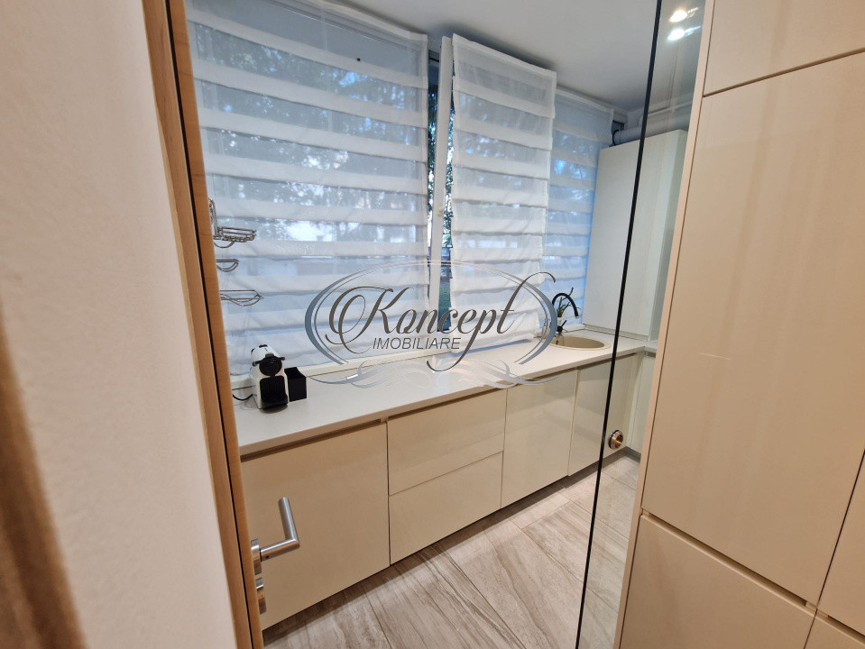 Apartament deosebit, 5 camere, Plopilor