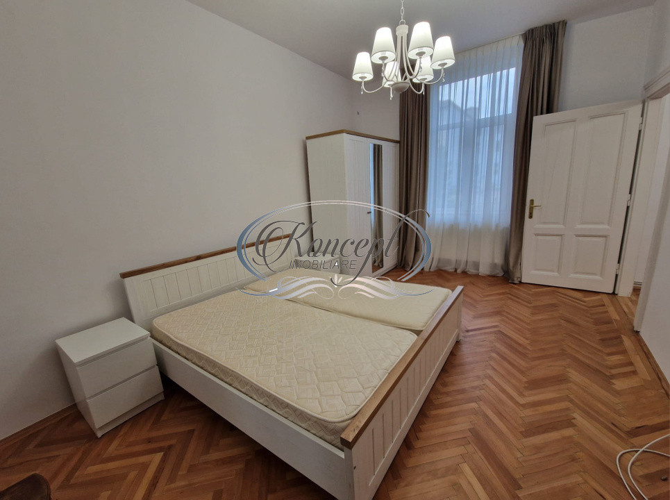 3 camere in vila, zona Horea