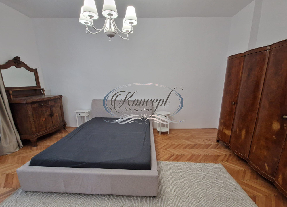 3 camere in vila, zona Horea