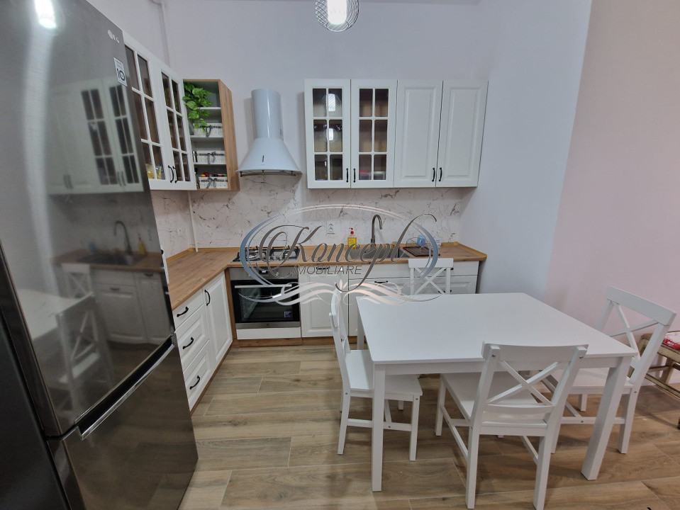 3 camere in vila, zona Horea