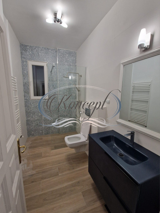 3 camere in vila, zona Horea
