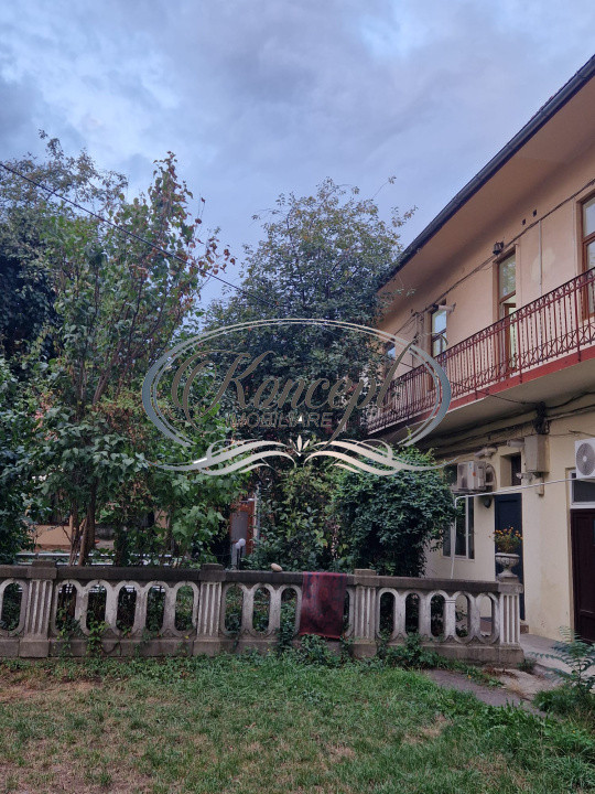 3 camere in vila, zona Horea