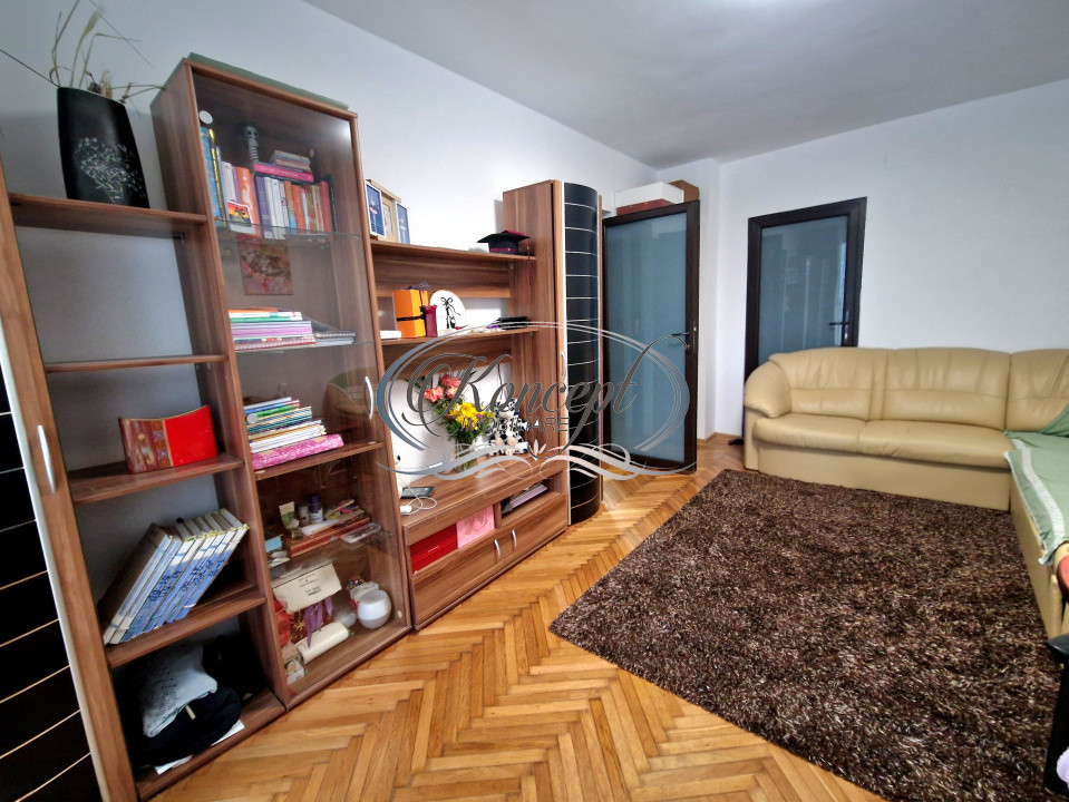 Apartament 2 camere, Andrei Muresanu