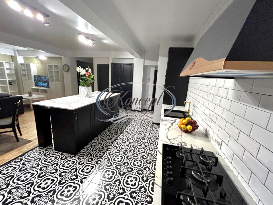 Apartament premium renovat integral pe strada Alverna
