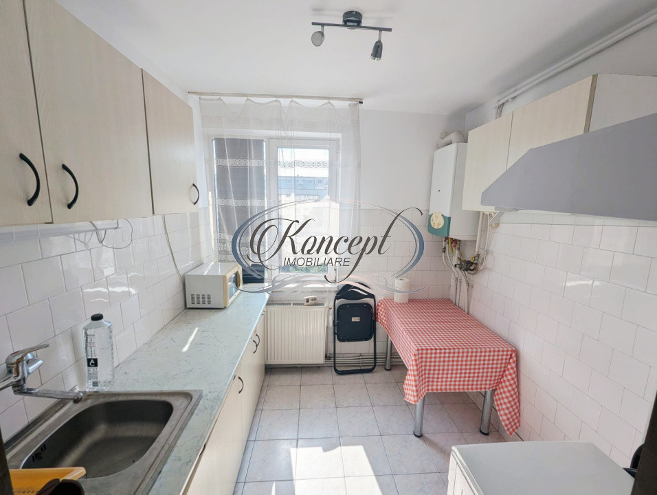 2 camere decomandat, zona Dacia