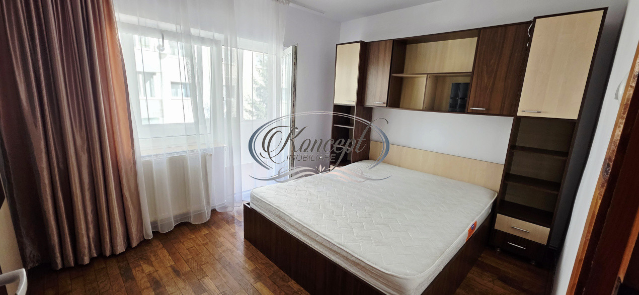 3 camere cu 2 bai si 2 balcoane