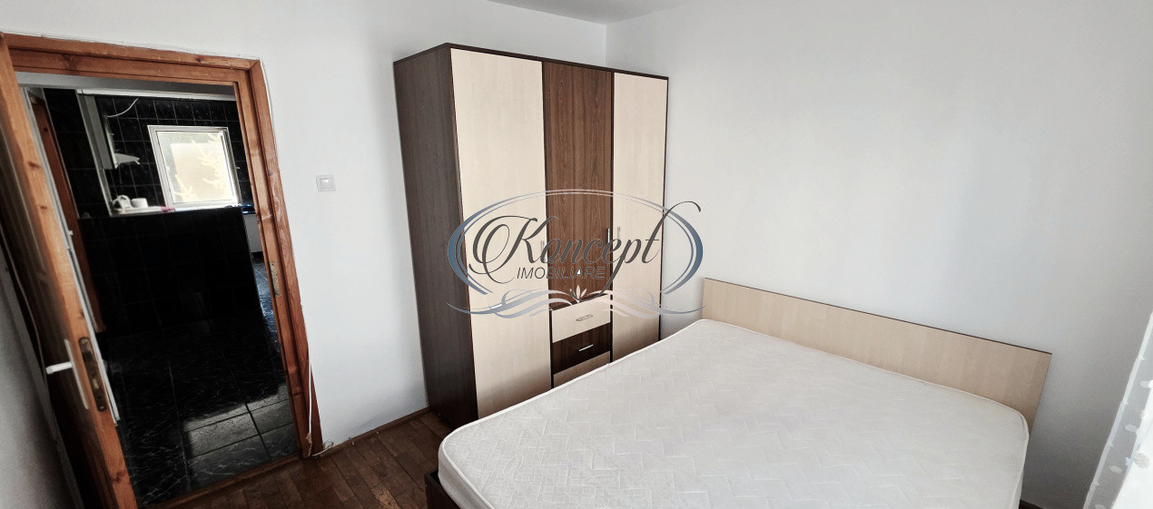 3 camere cu 2 bai si 2 balcoane