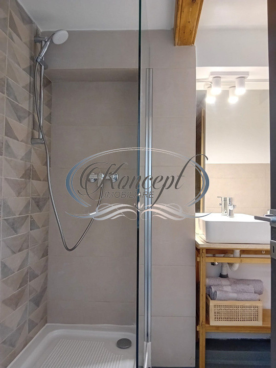 Centru, apartament cu 1 camera de vanzare, autorizat pentru regim hotelier