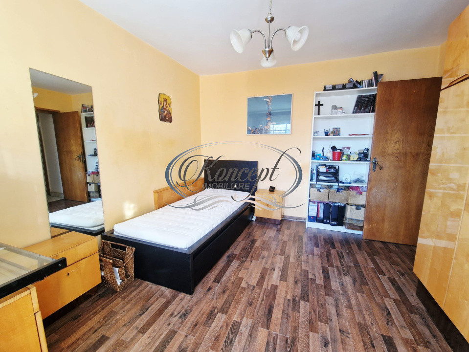 Apartament cu 3 camere pe strada Parang, cartier Manastur