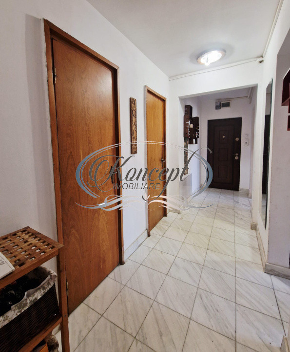 Apartament cu 3 camere pe strada Parang, cartier Manastur
