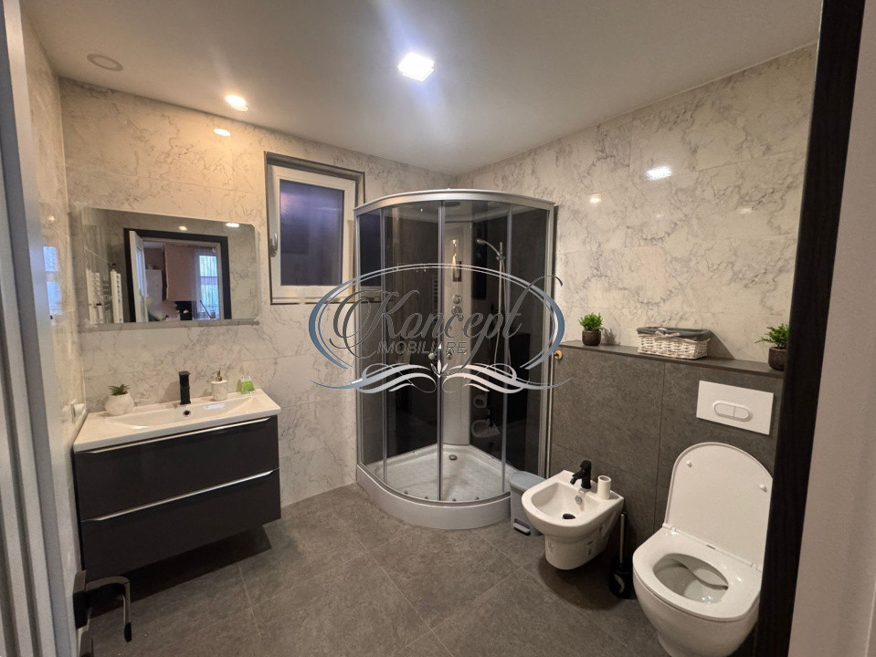 Apartament 2 camere, cu parcare, strada Muresului