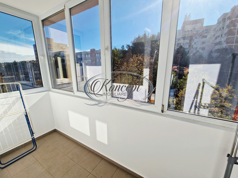 Apartament cu 3 camere pe Nicolae Titulescu