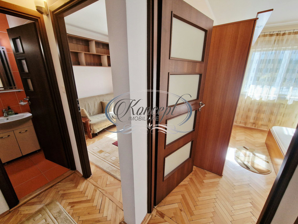 Apartament cu 3 camere pe Nicolae Titulescu