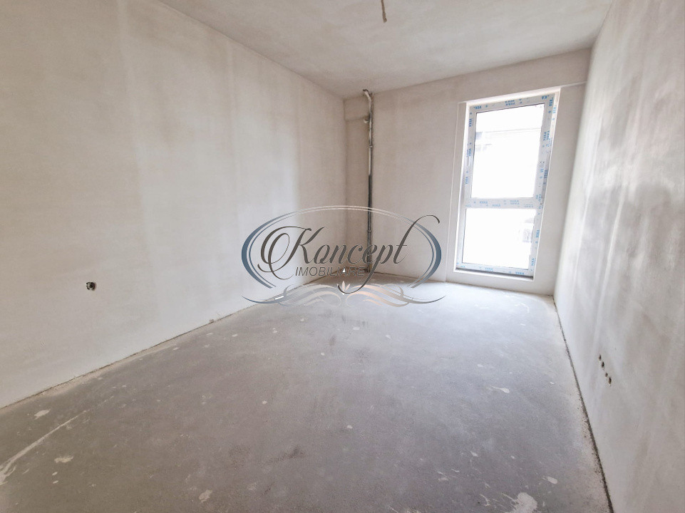 Apartament cu 3 camere, Semicentral