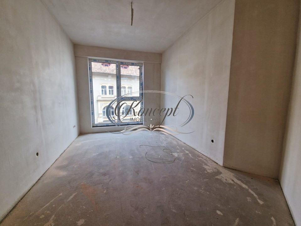 Apartament cu 3 camere, Semicentral