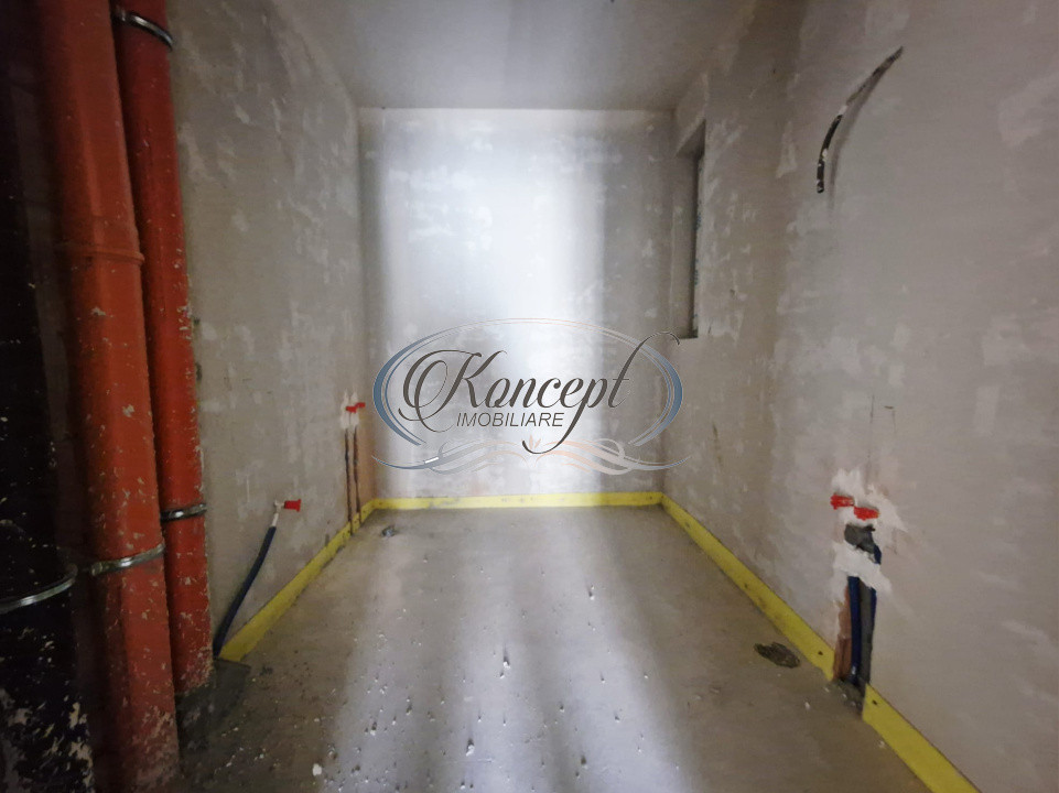 Apartament cu 3 camere, Semicentral