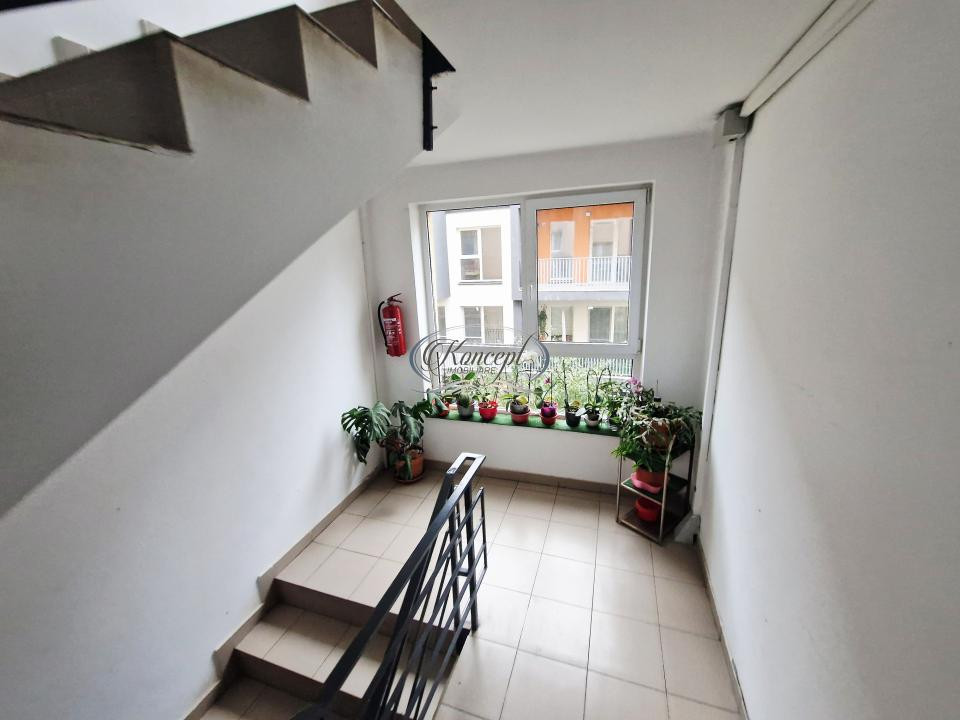 Apartament decomandat, 57 mp utili, Floresti