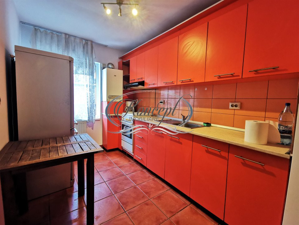 Apartament cu o camera pe str Stejarului