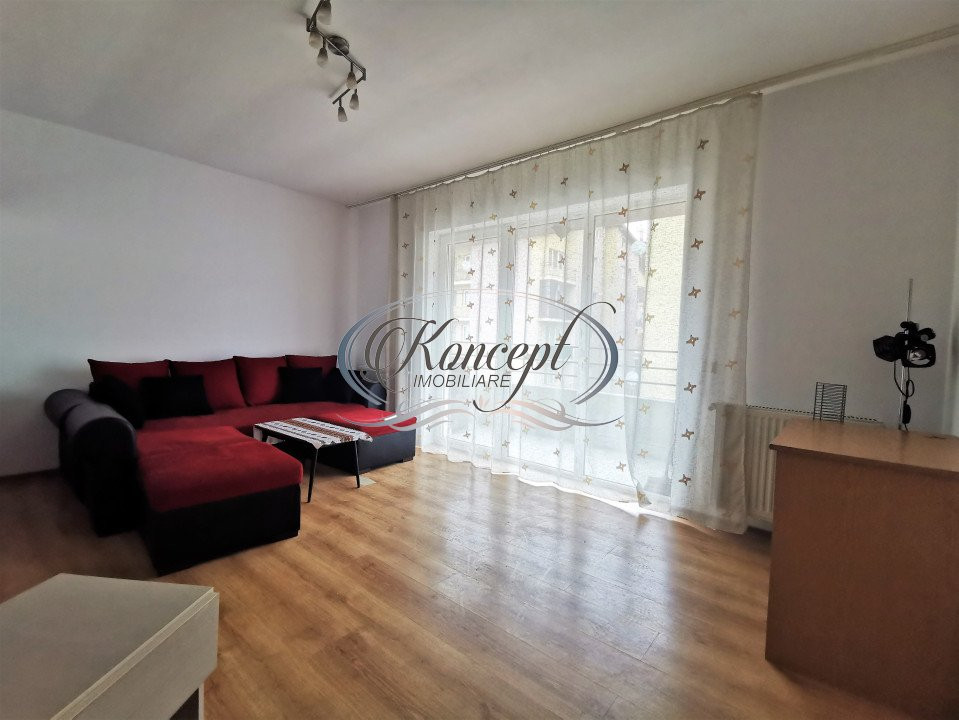 Apartament cu o camera pe str Stejarului