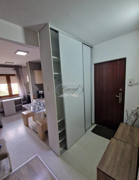 Apartament 3 camere, 2 bai, Intre Lacuri