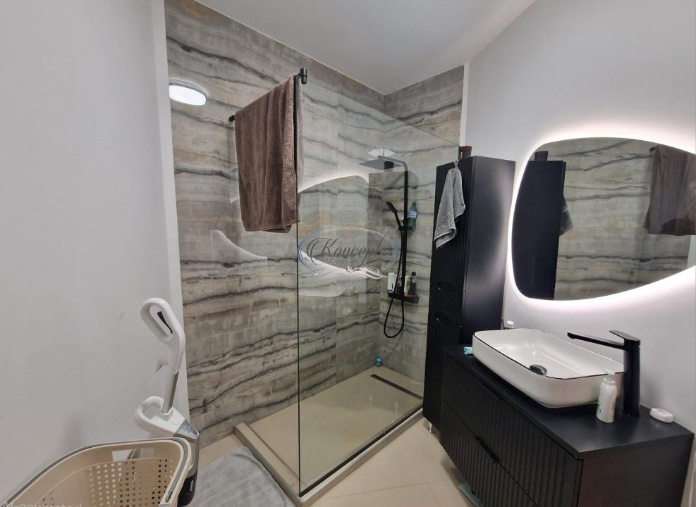 Floresti, Avram Iancu, apartament cu 3 camere