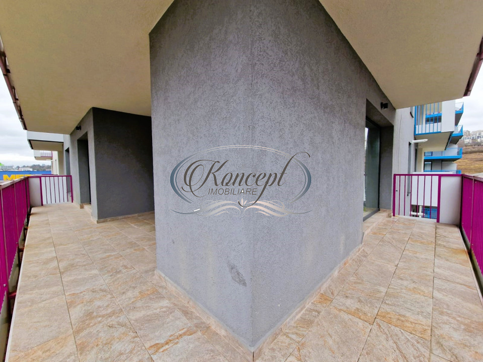 Apartament nou cu terasa generoasa si parcare, zona Vivo