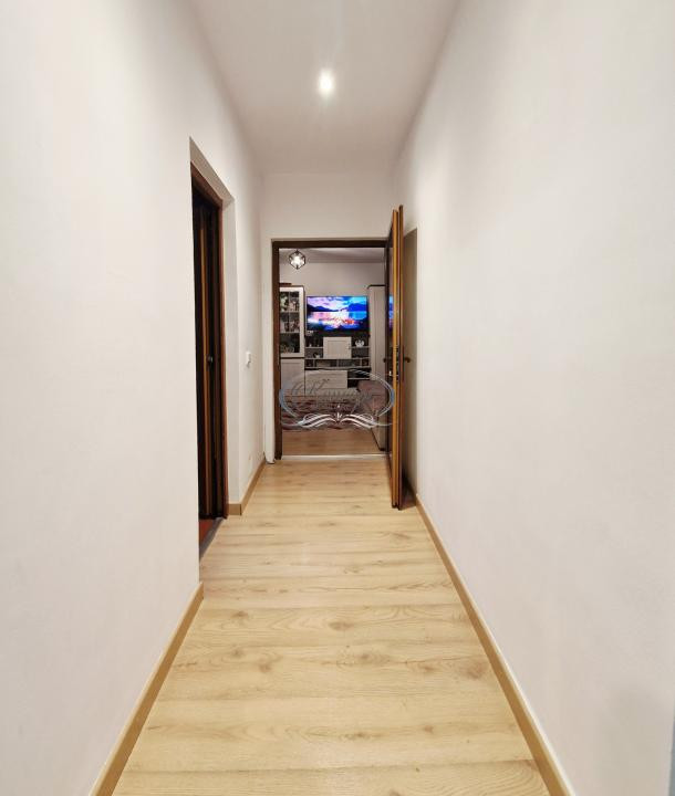 Apartament mobilat modern si utilat in Floresti