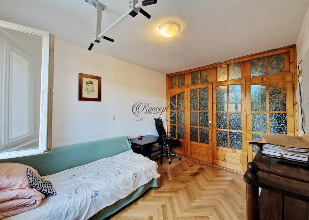Apartament de 88 mp cu centrala proprie