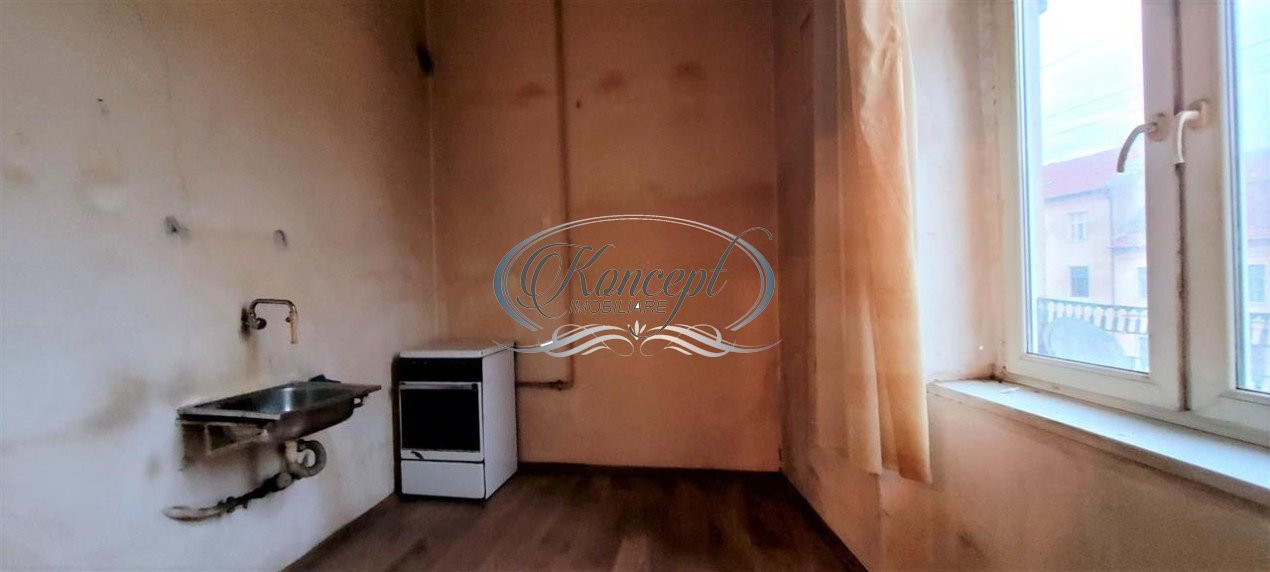 Apartament cu o camera, Piata Mihai Viteazul