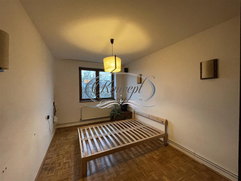 Apartament cu 3 camere zona Hotel Royal