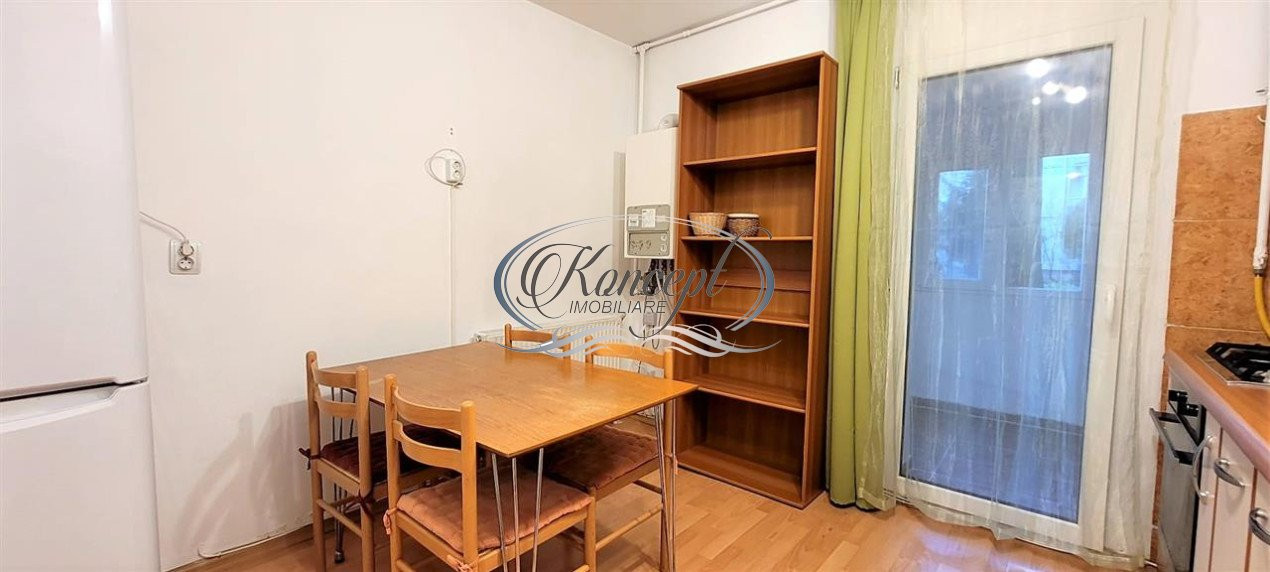 Apartament cu 3 camere decomandate pe str. Mehedinti