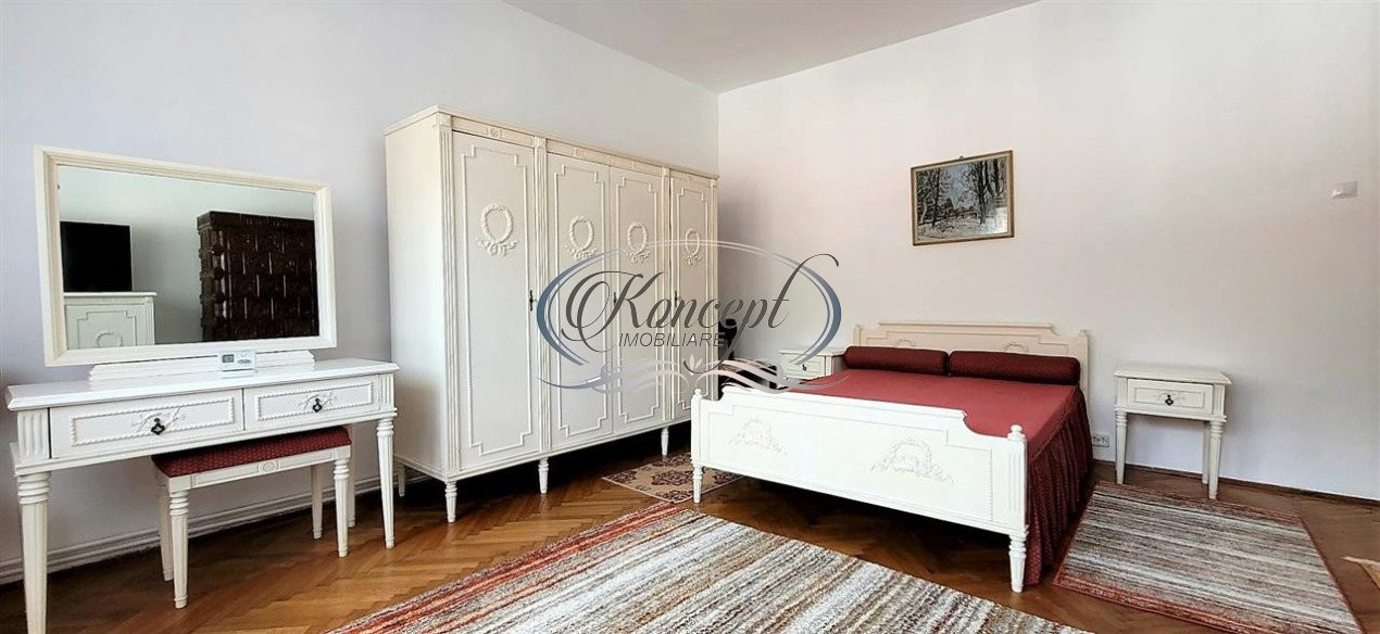 Apartament spatios, in parcul Central