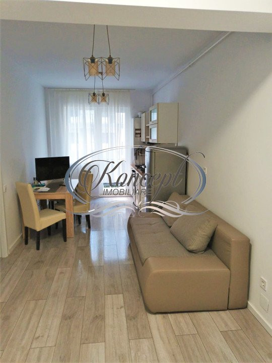 Apartament la cheie, la etaj intermediar