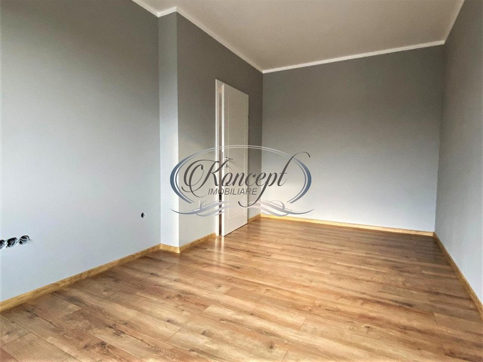 Apartament finisat cu parcare